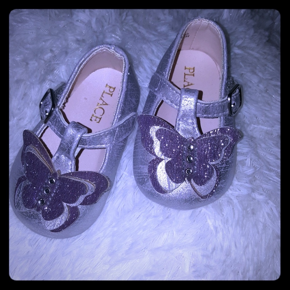 Butterfly baby flats
